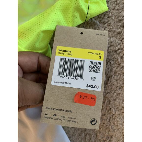 Nike Dri-FIT Strike Women Soccer Top Platinum DX0517-043 Size Small - Picture 5 of 5